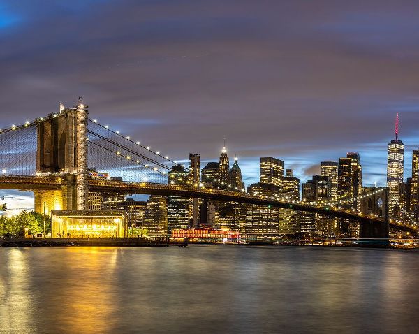 Looney, Hollice 아티스트의 USA-New York The Brooklyn Bridge and New York City skyline작품입니다.